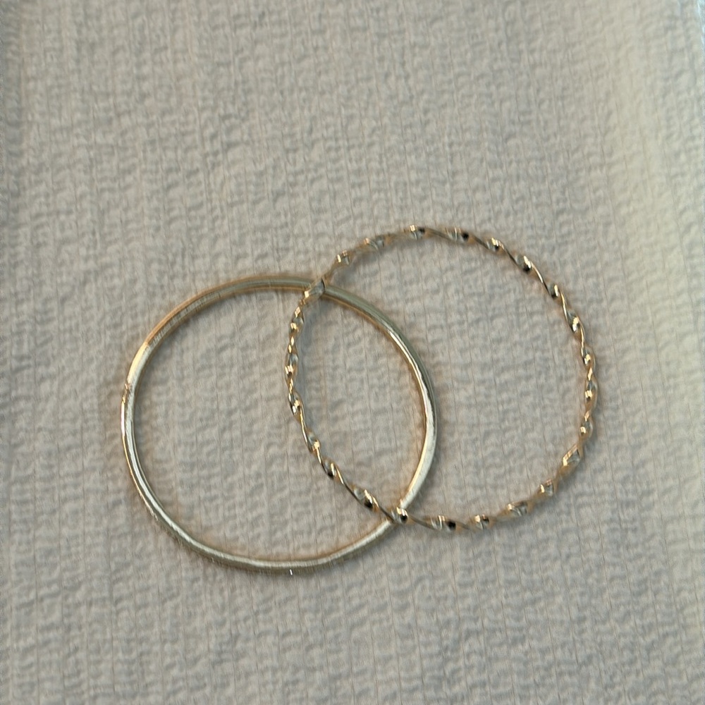 NWOT Set of Anne Klein Bangle Bracelets - Picture 5 of 7